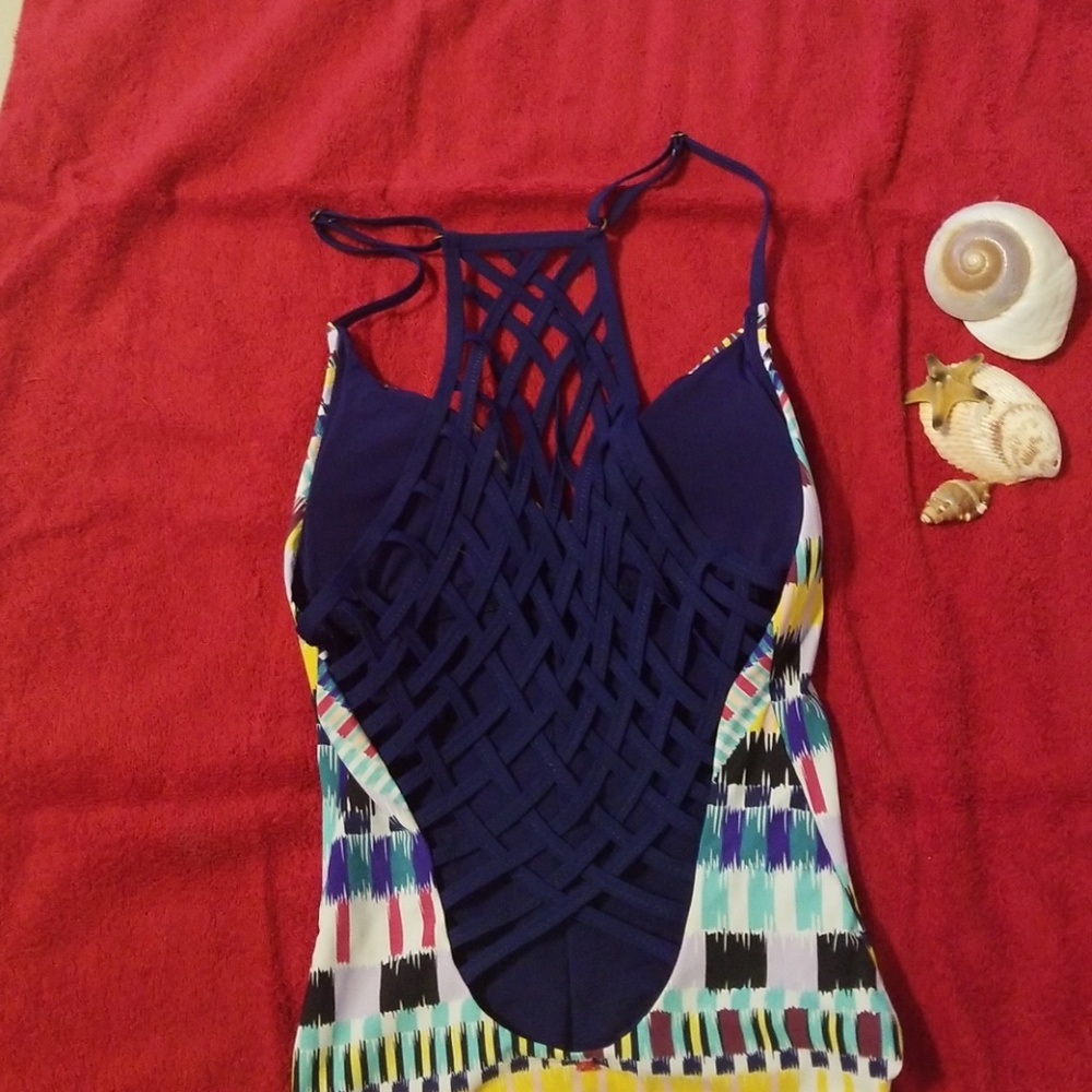 NWT RED CARTER SWIM SUIT - Picture 4 of 6